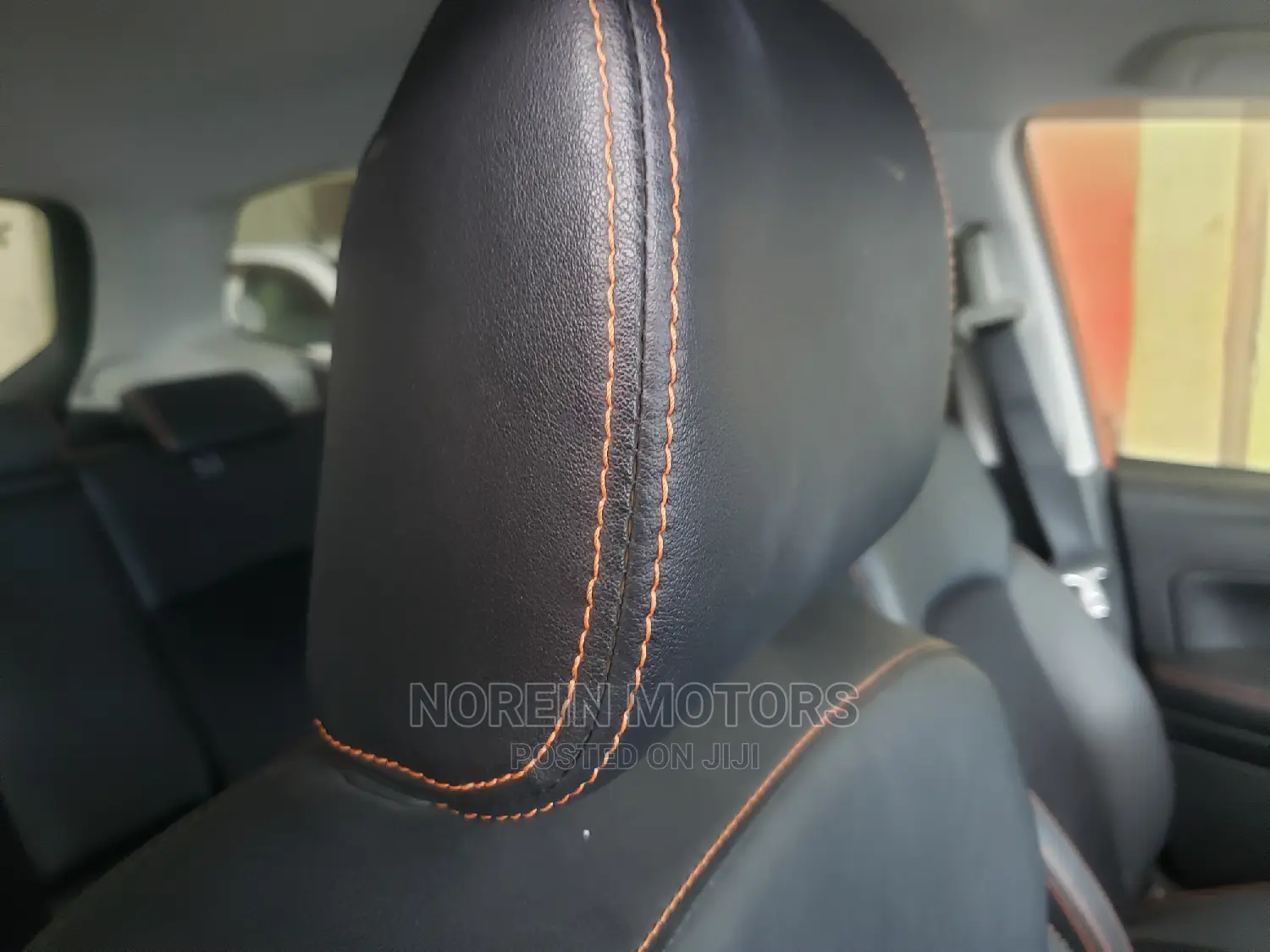 Subaru Forester 2015 Orange
