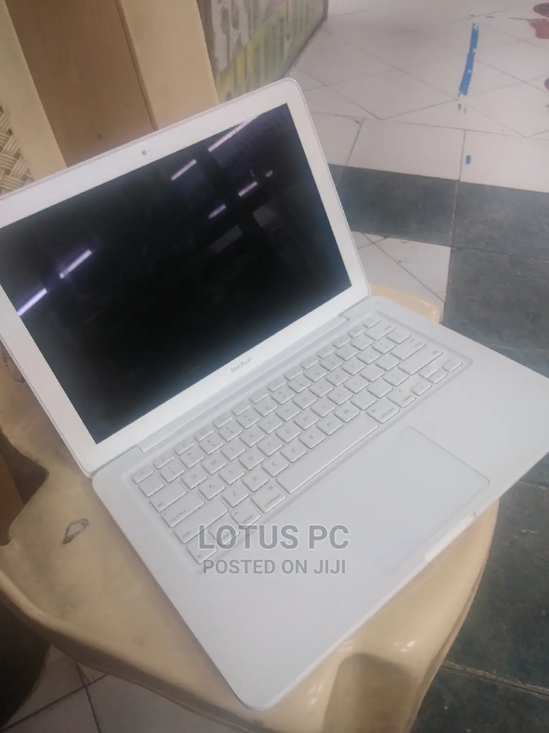 Laptop Apple MacBook Pro 2009 4GB Intel Core 2 Duo HDD 250GB