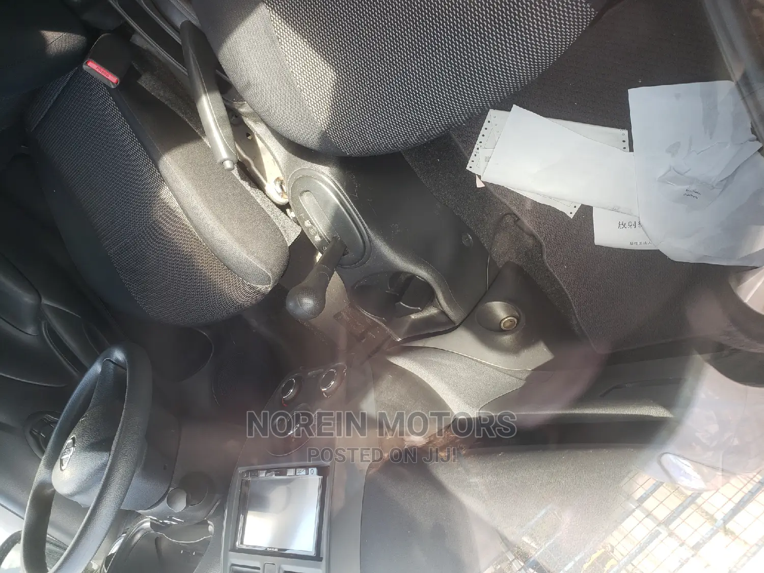 Nissan Tiida 2015 Blue