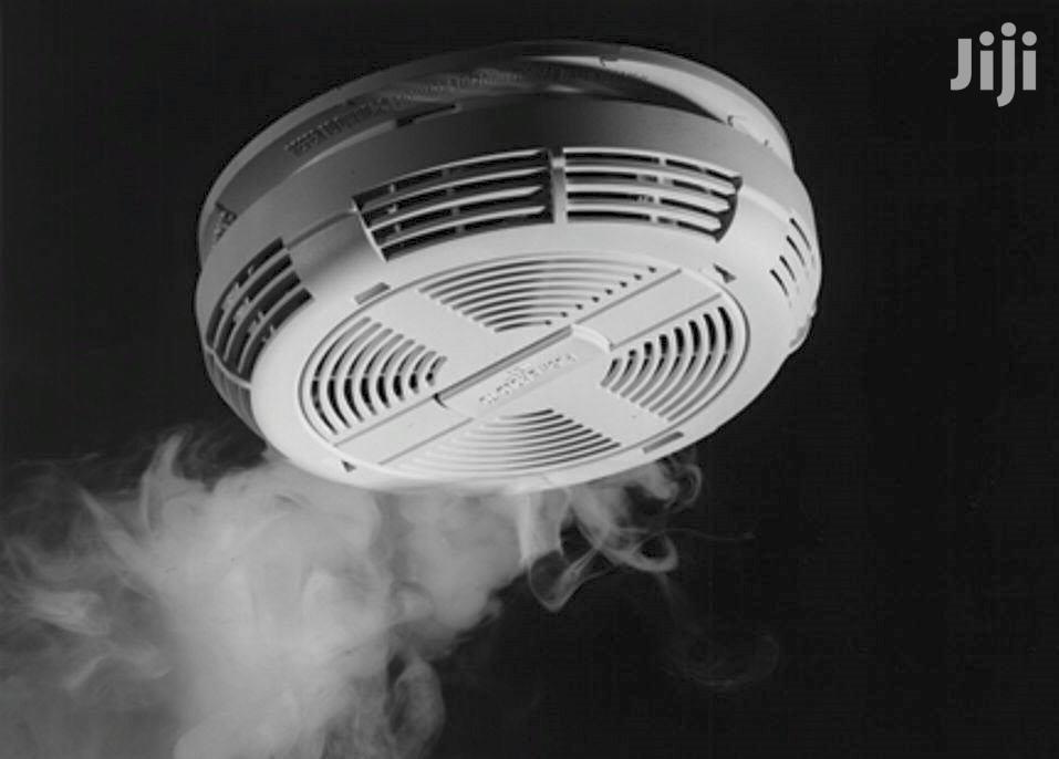 Smoke/Heat Detectors