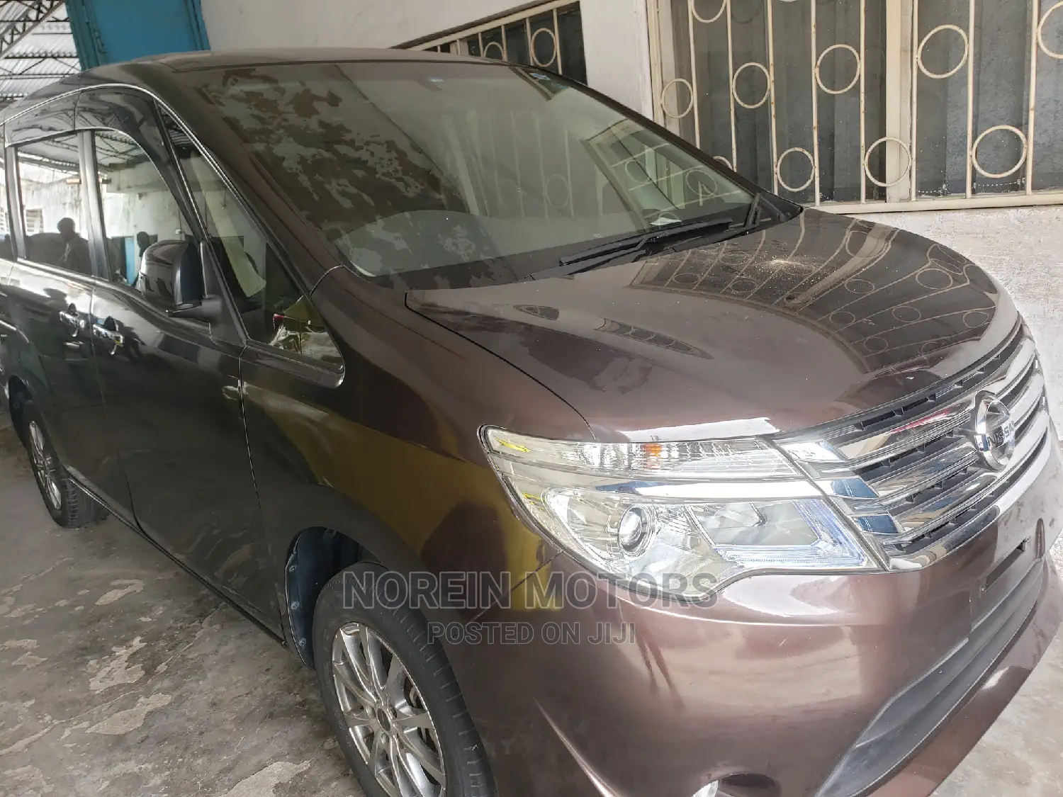 Nissan Serena 2014 Brown