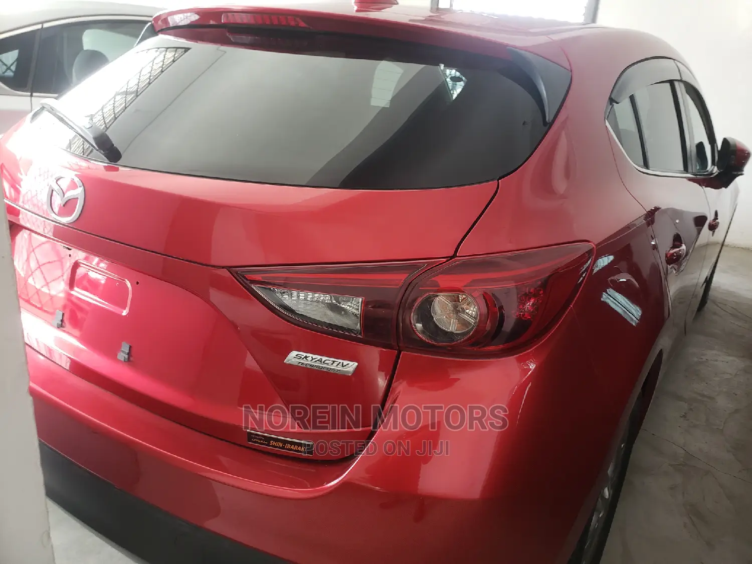 Mazda Axela 2015 Burgandy