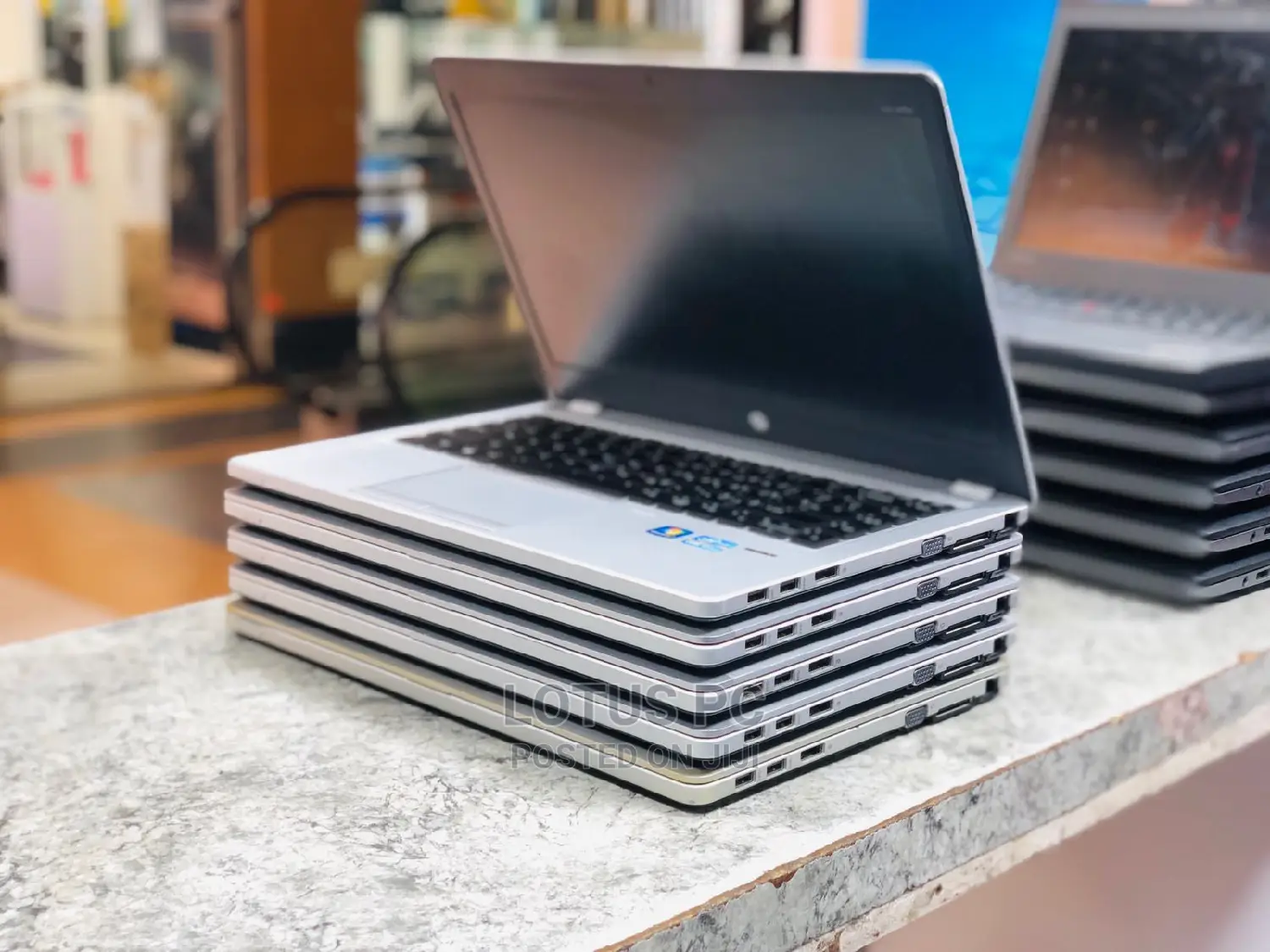 Laptop HP 14-Dq1025cl 4GB Intel Core I7 HDD 500GB