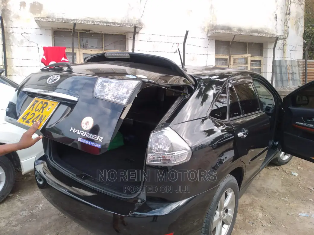 Toyota Harrier 2012 Matt Black