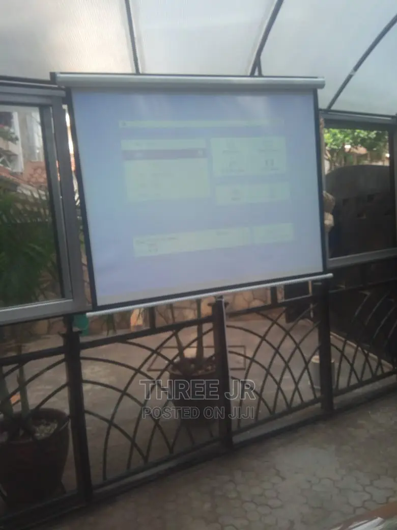 60inch Manual Type Projection Screen