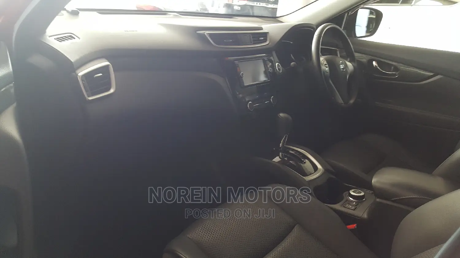 Nissan X-Trail 2014 Red