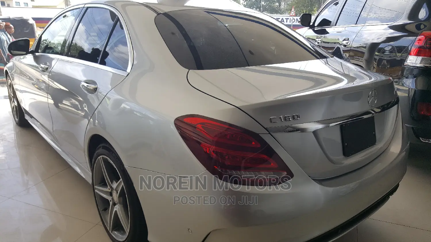 Mercedes-Benz C180 2015 Silver