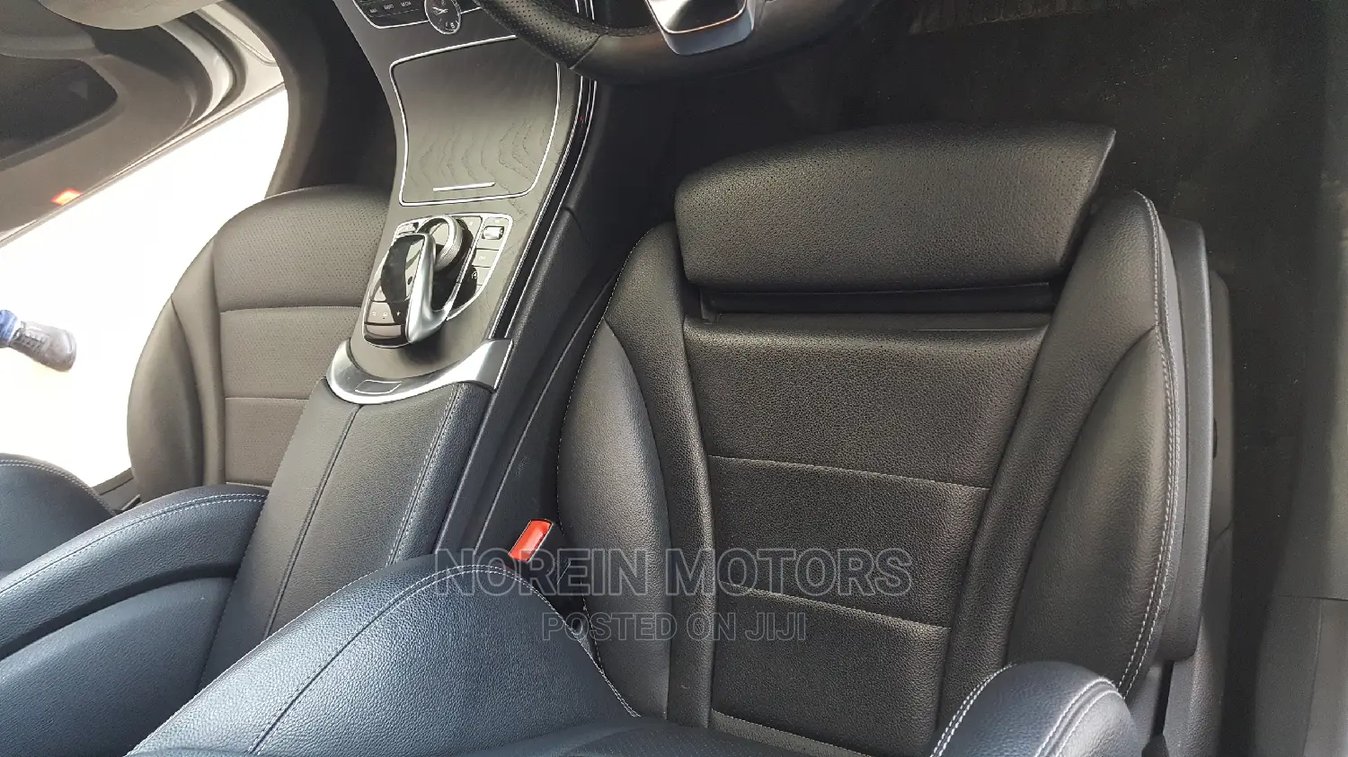 Mercedes-Benz C180 2015 Silver