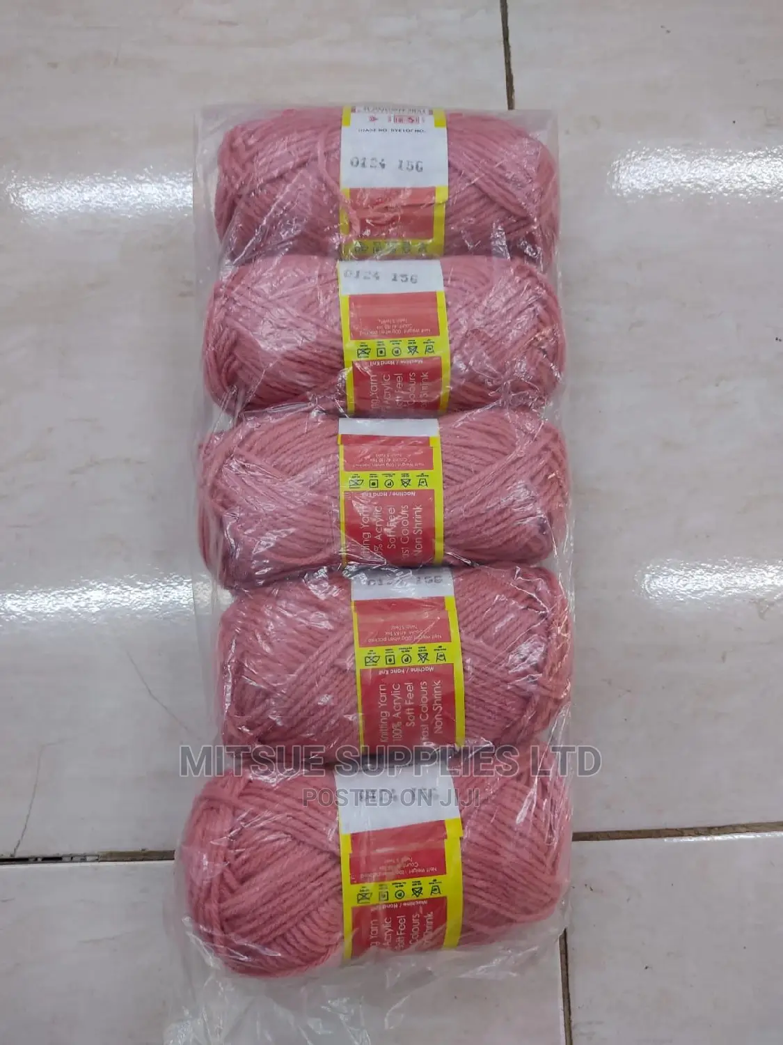 5 Balls of Dusty Pink Chunky Knitting Yarns