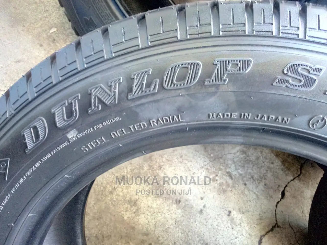 Dunlop Tyre Made in Japan