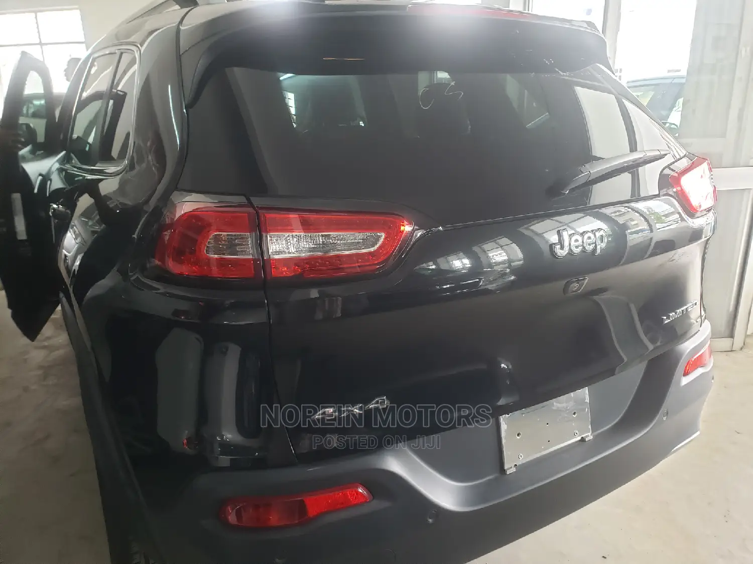 Jeep Cherokee 2015 Black