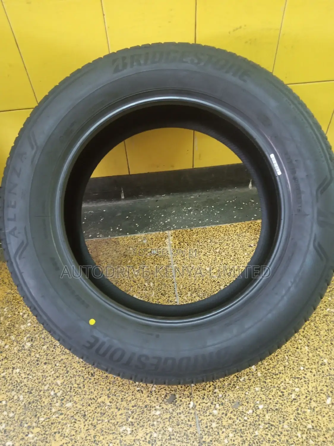 225/60r17 Bridgestone Alenza Tyre