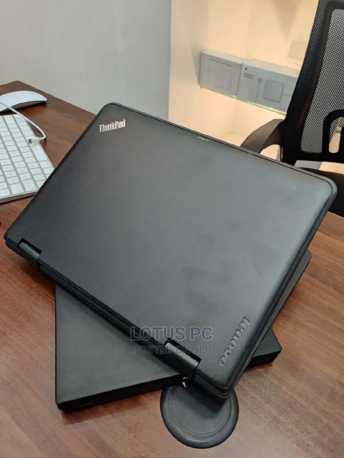Laptop Lenovo ThinkPad Yoga 4GB Intel Celeron HDD 500GB