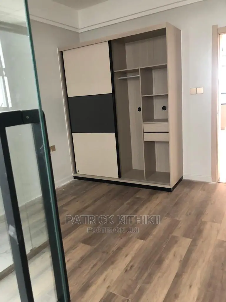 3bdrm Apartment in Apple Tree, Hotel 67 Area for rent