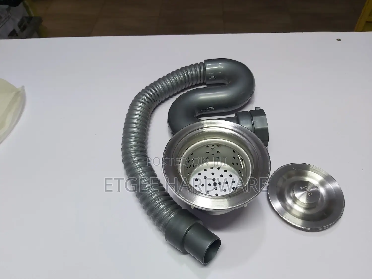 4" Bottle Trap Single