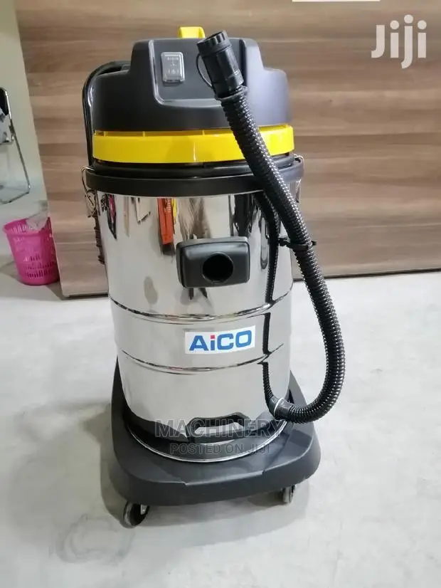 Wet and Dry Commercial Vacuum Cleaner