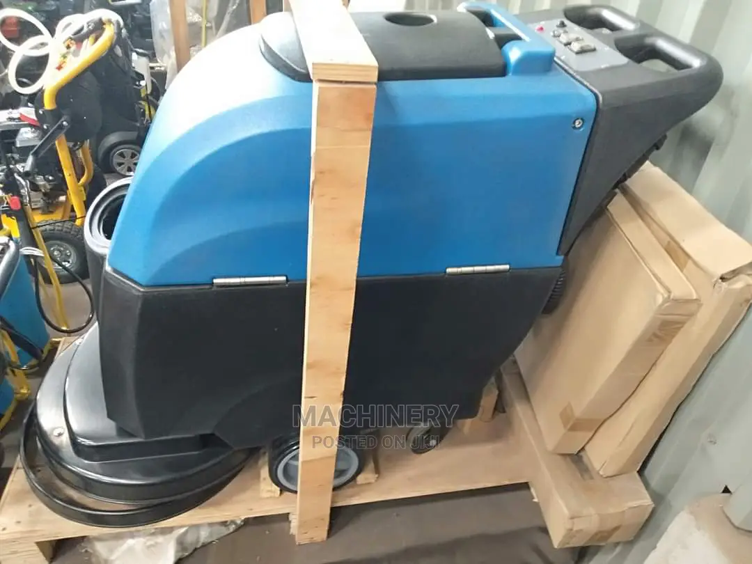 Automatic Floor and Carpet Scrubber for Churches and Halls