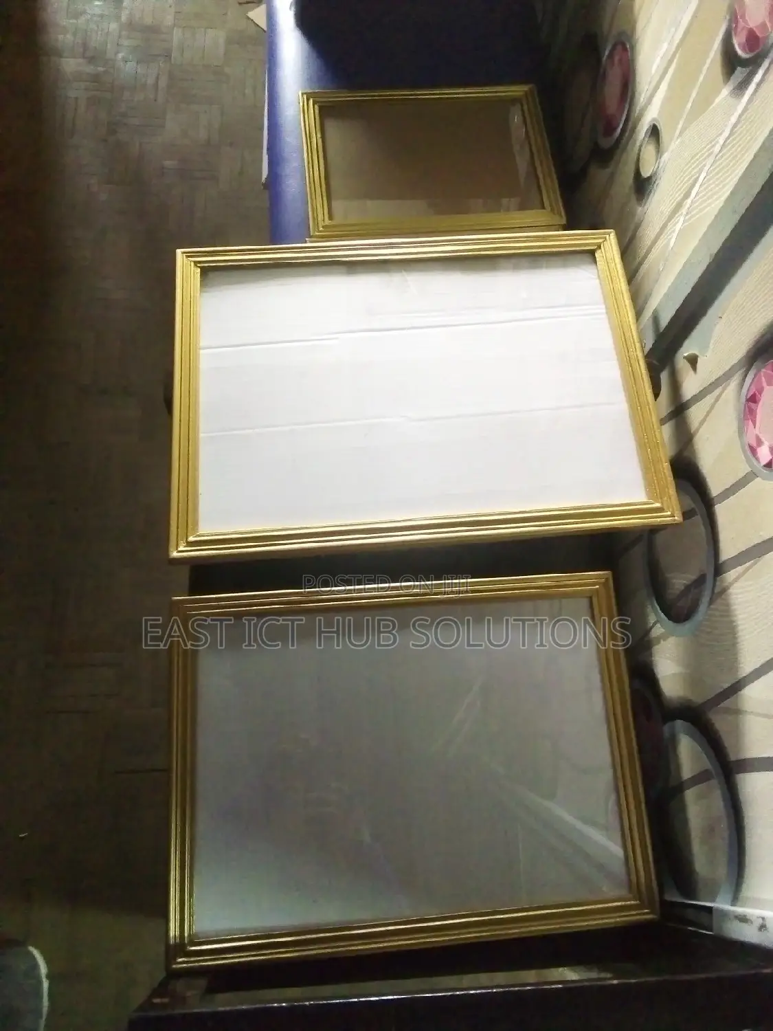 Quality Local Frames All Sizes With Hanging Hooks