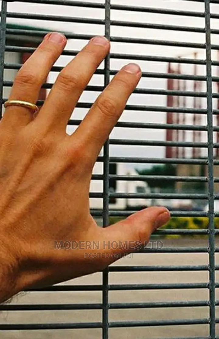 Anti Climb Fence Mesh High Security Fence - South Africa