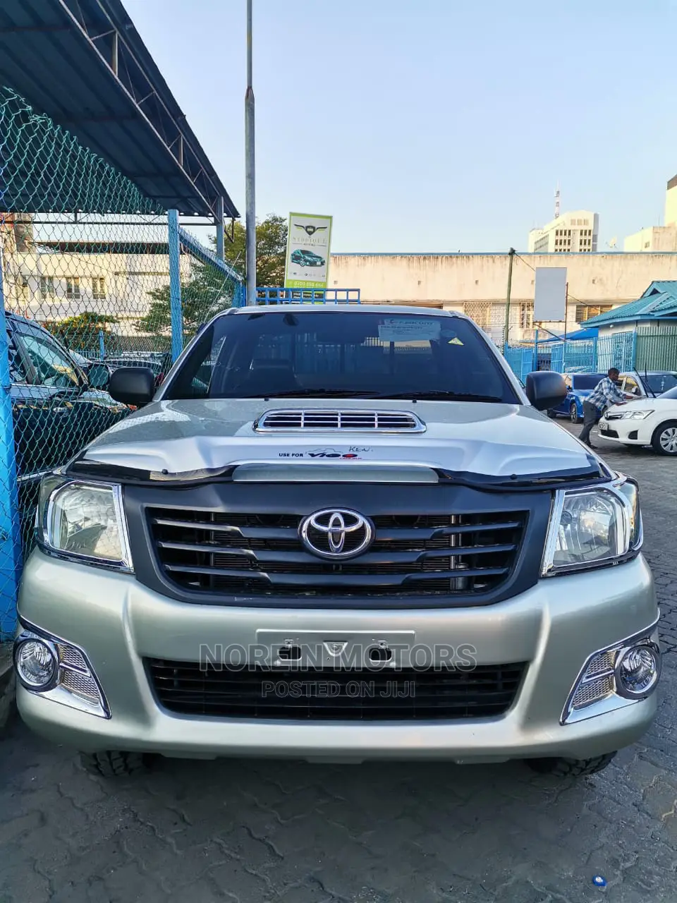 Toyota Hilux 2014 Silver