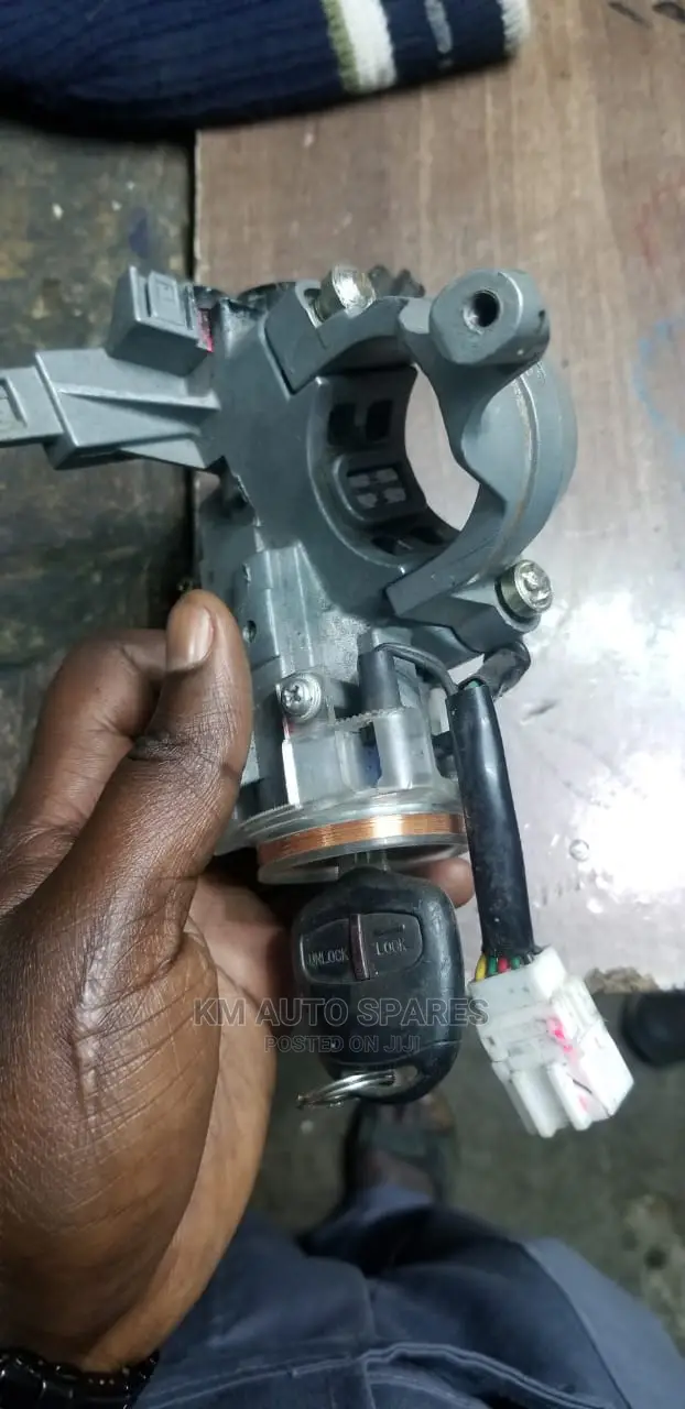Mitsubishi Pajero Ignition Lock Switch.