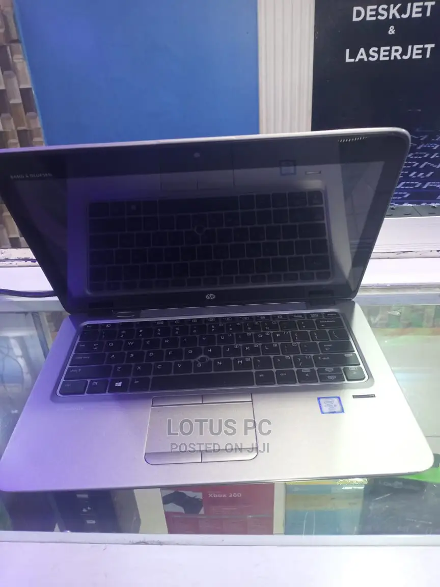 Laptop HP EliteBook 820 G3 8GB Intel Core I5 HDD 1T