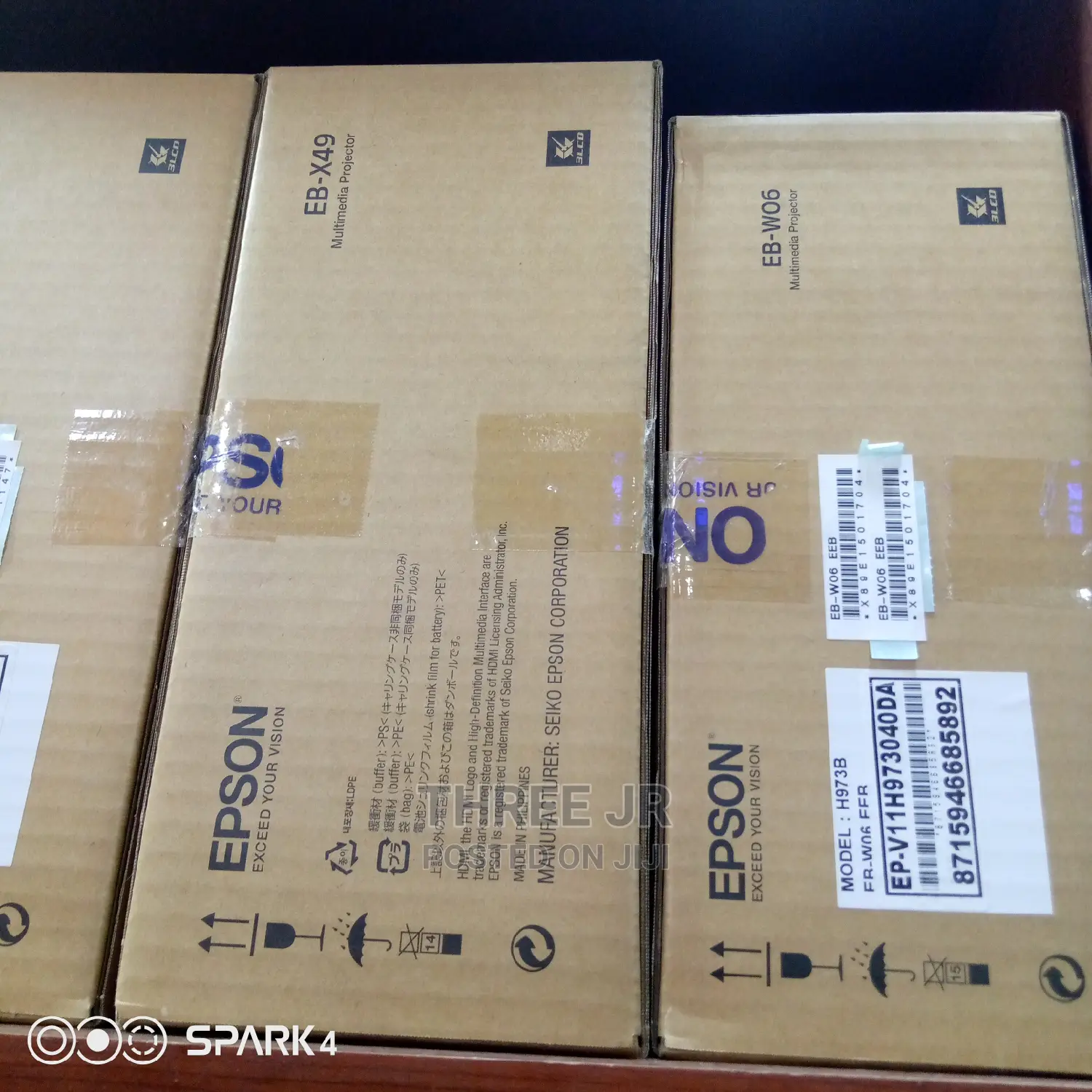 Larger, Sharper, Epson EB-W06 With 3700 Lumens