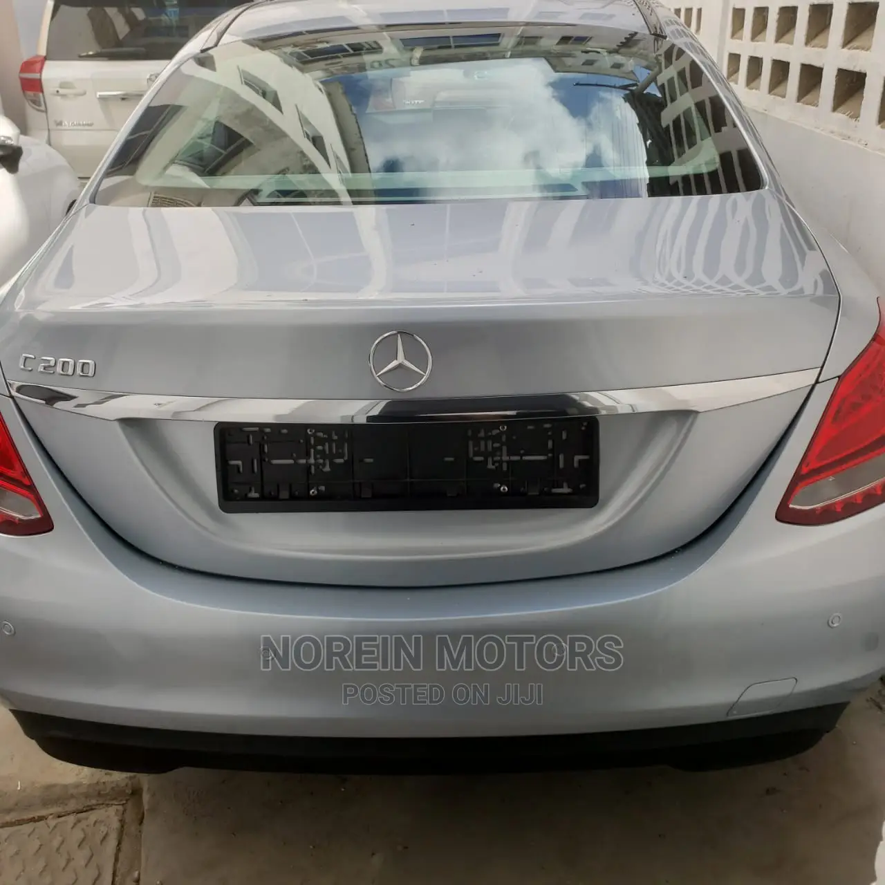 Mercedes-Benz C200 2015 Gray