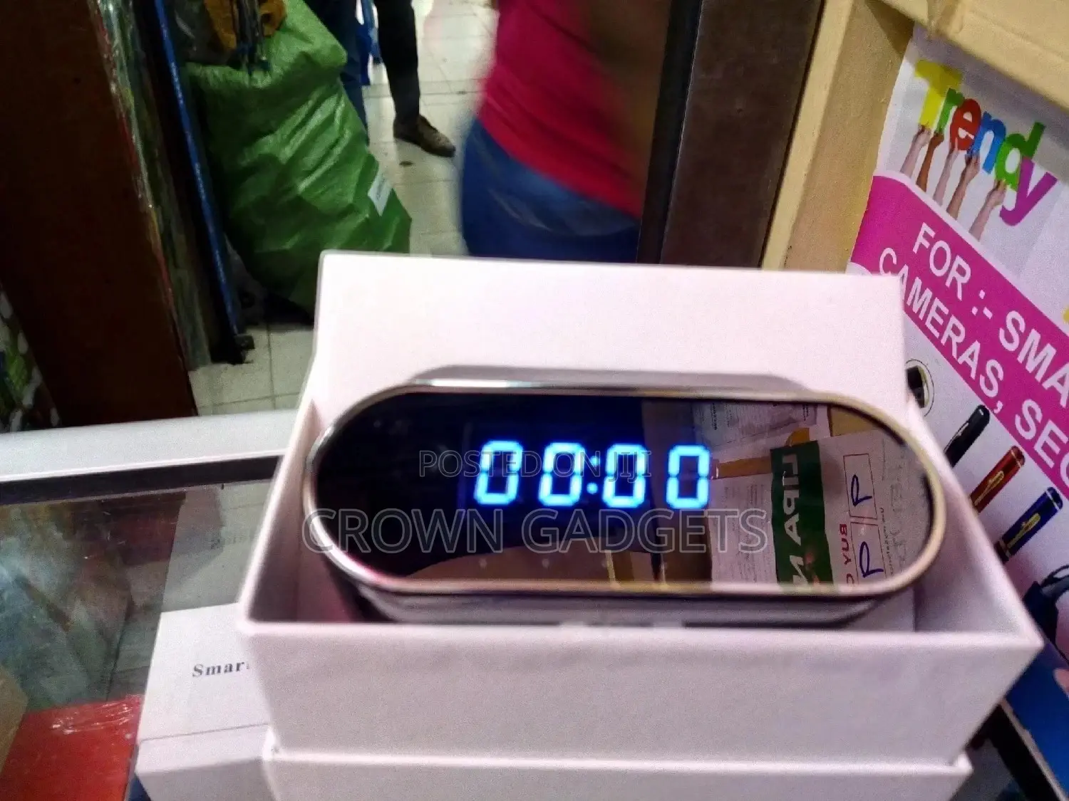 HD Wifi Clock Camera