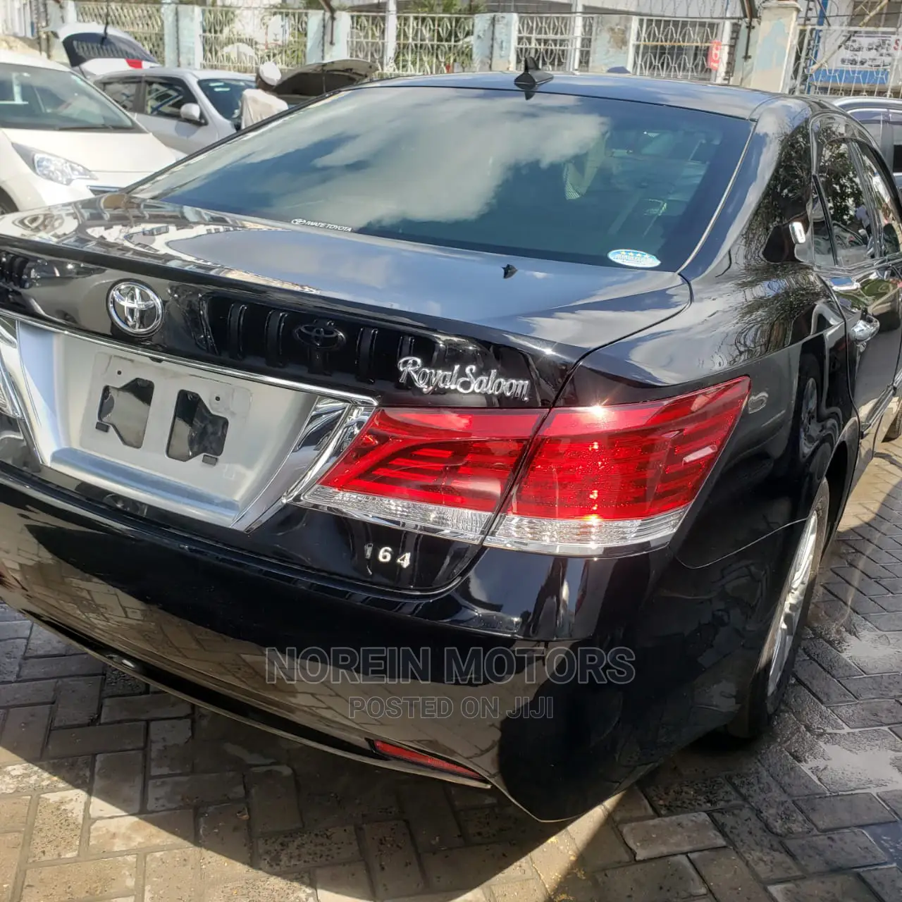 Toyota Crown 2015 Matt Black