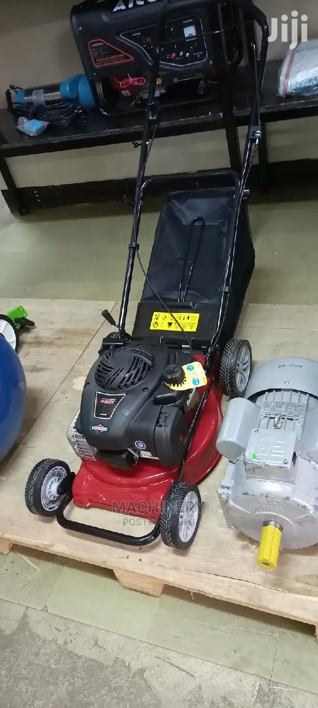 Garden Grass Cutting Lawn Mower