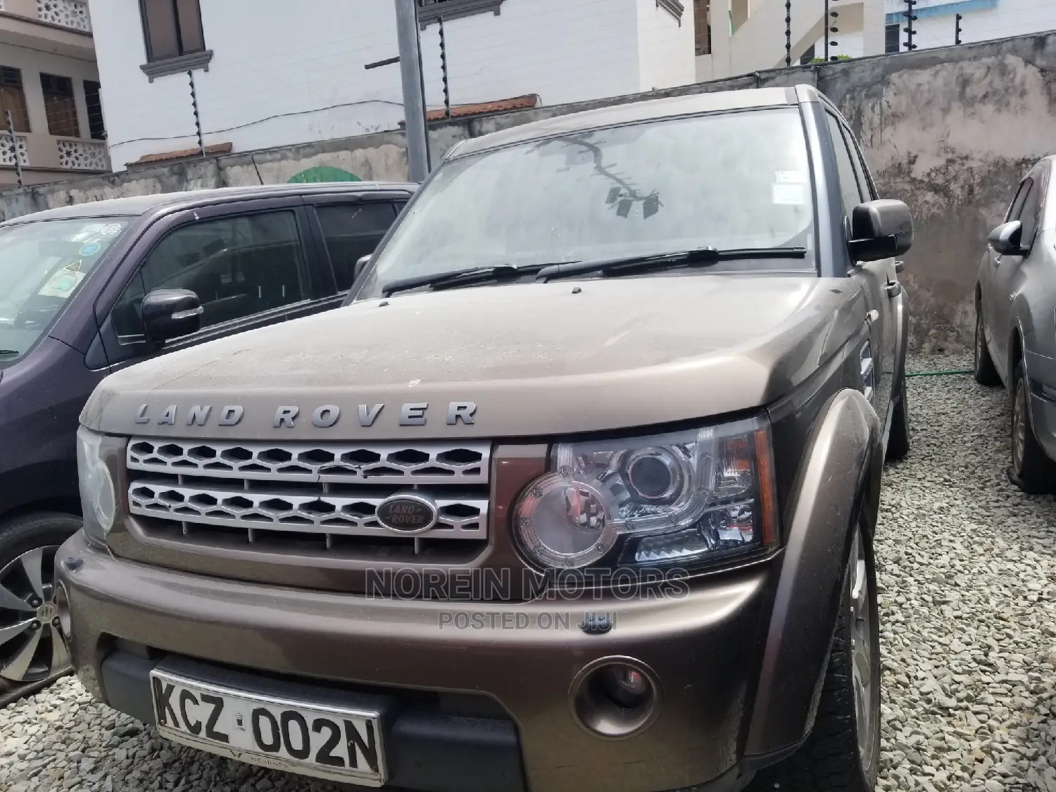 Land Rover Discovery 2015 Brown