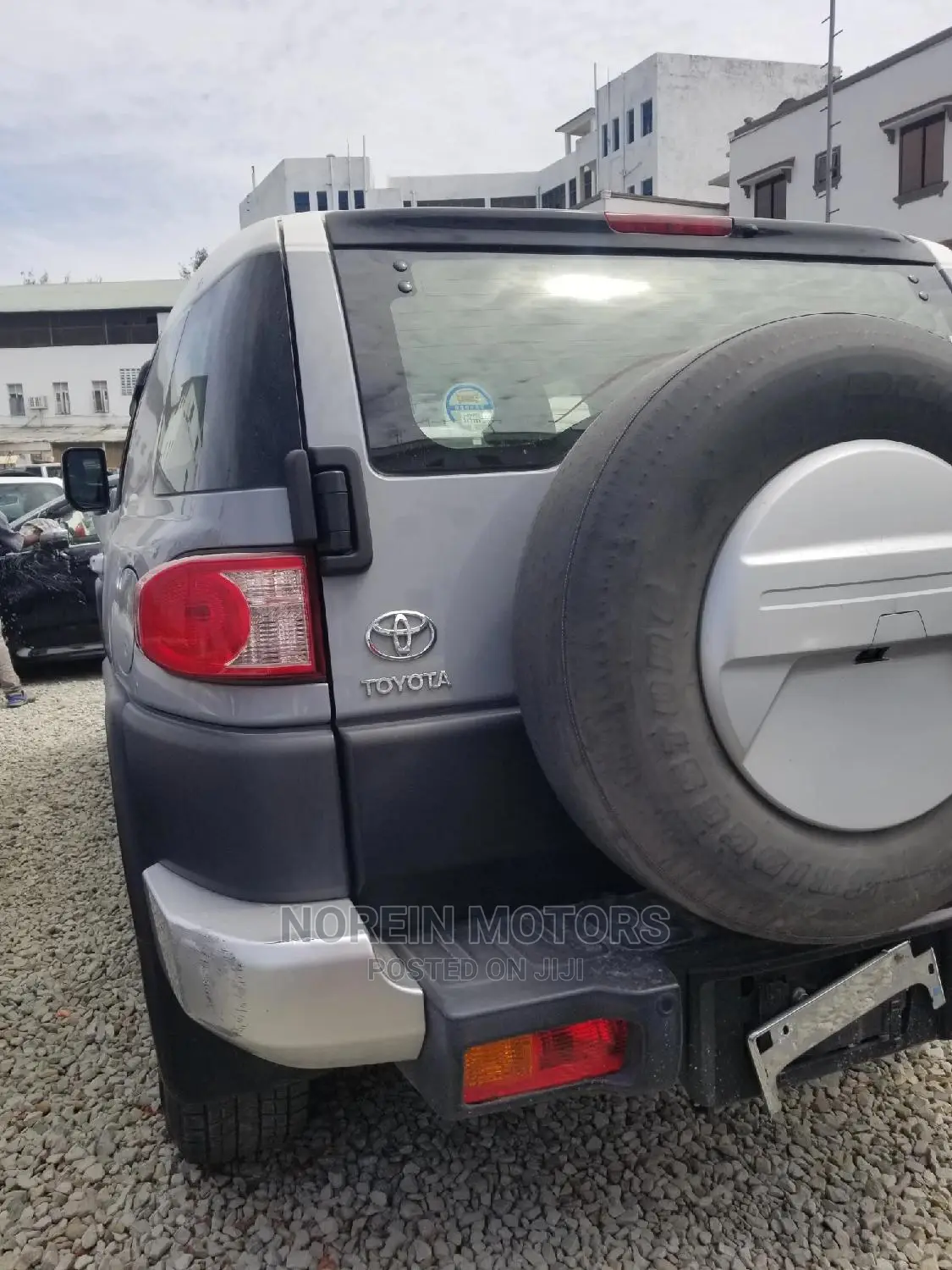 Toyota FJ Cruiser 2015 Gray