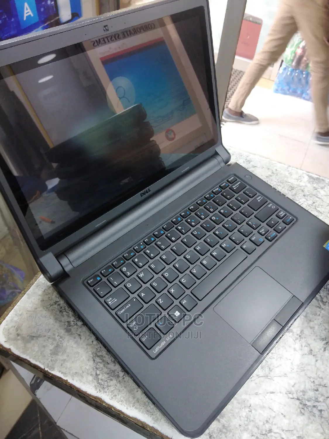 Laptop Dell Vostro 3350 4GB Intel Core I5 HDD 500GB