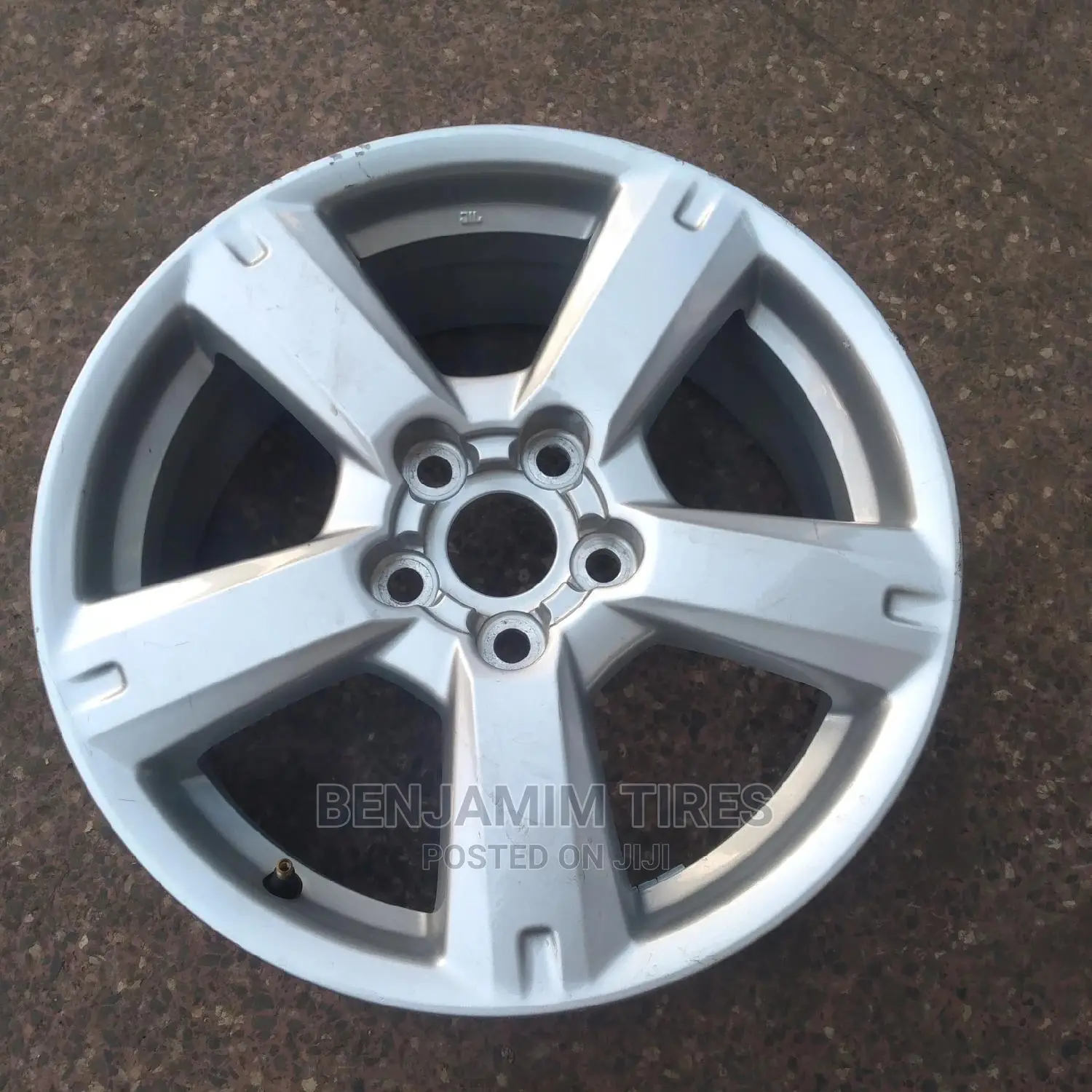 Original Rim for Toyota Rav 4 Size 17 Inch.