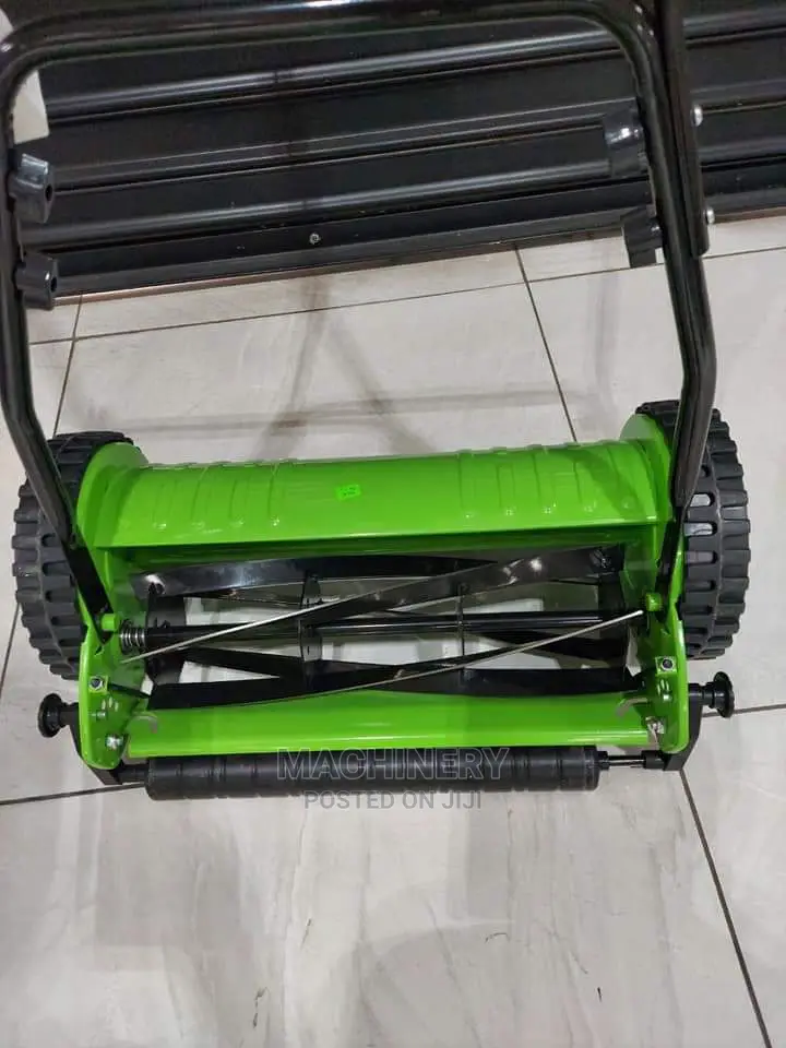 Grass Manual Lawn Mower