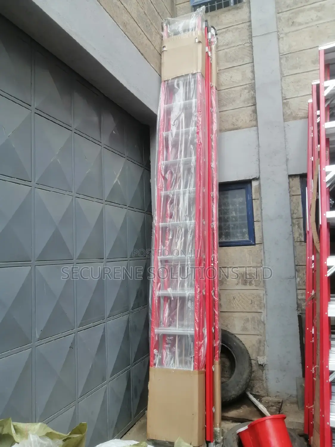 Fibre Glass 2 Section Ladders Offer Offer