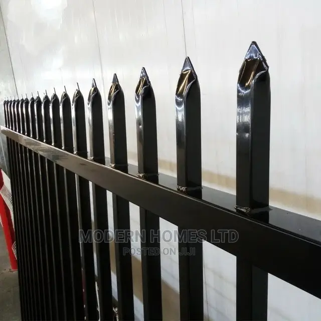 Modern Steel Fencing Panels