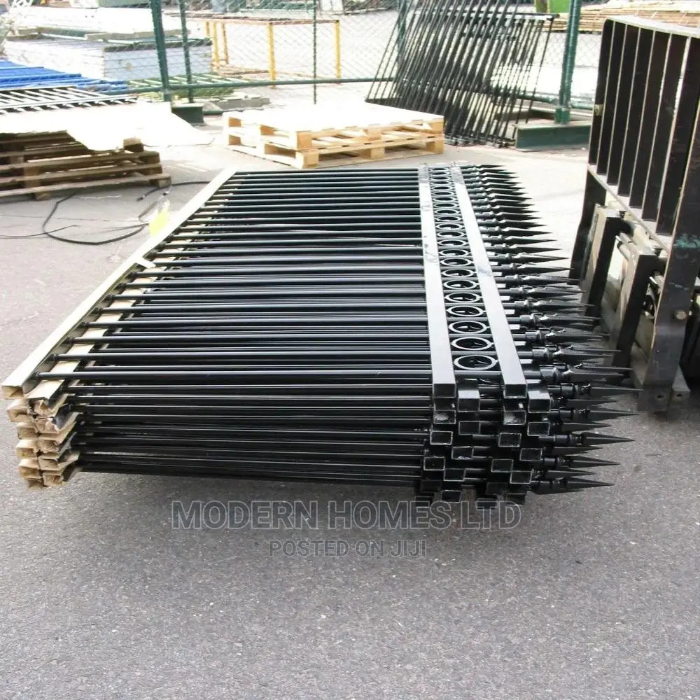 Quality Design Wrought Iron Panel Steel Ornamental Fence