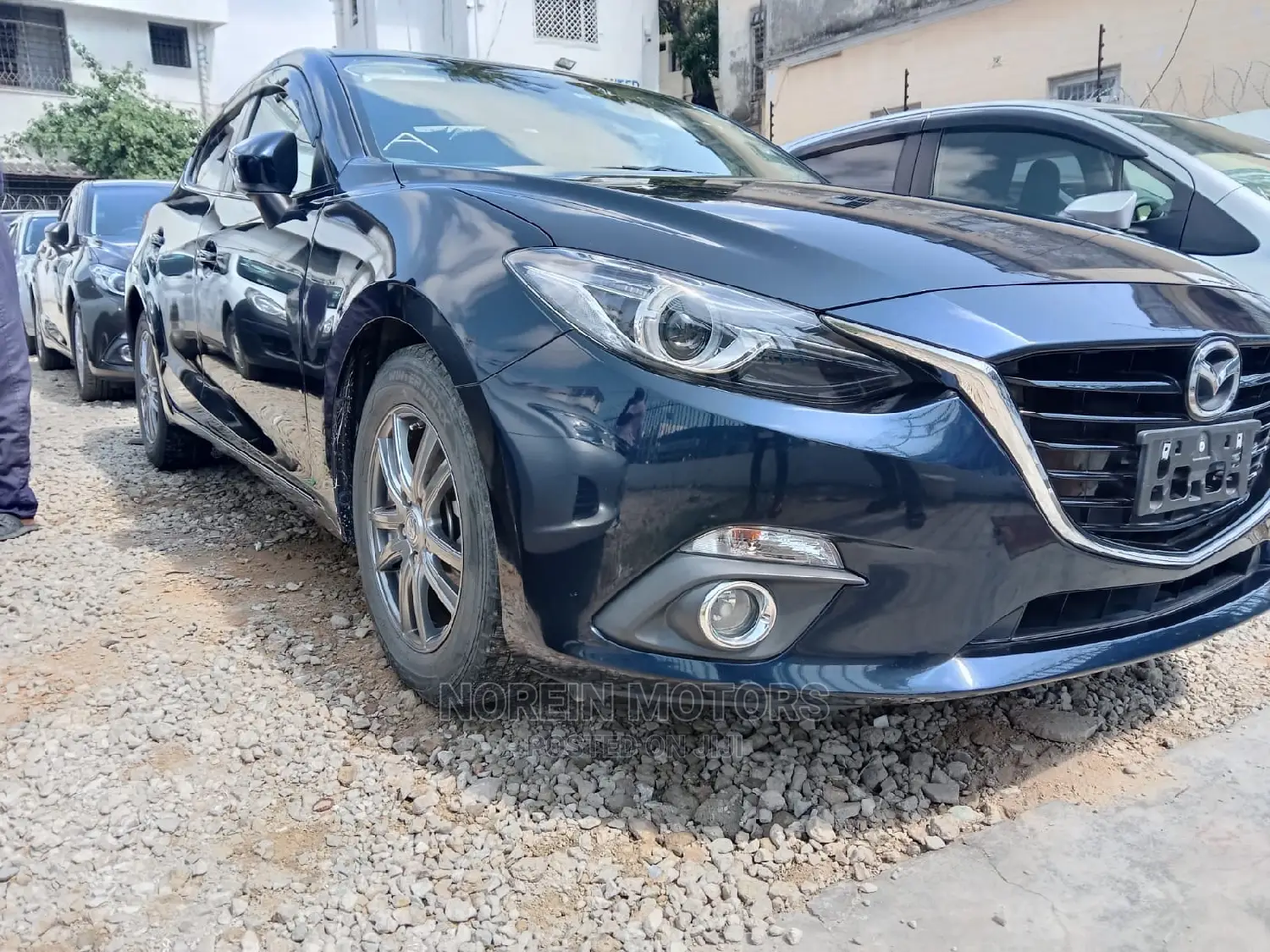 Mazda Axela 2015 Green