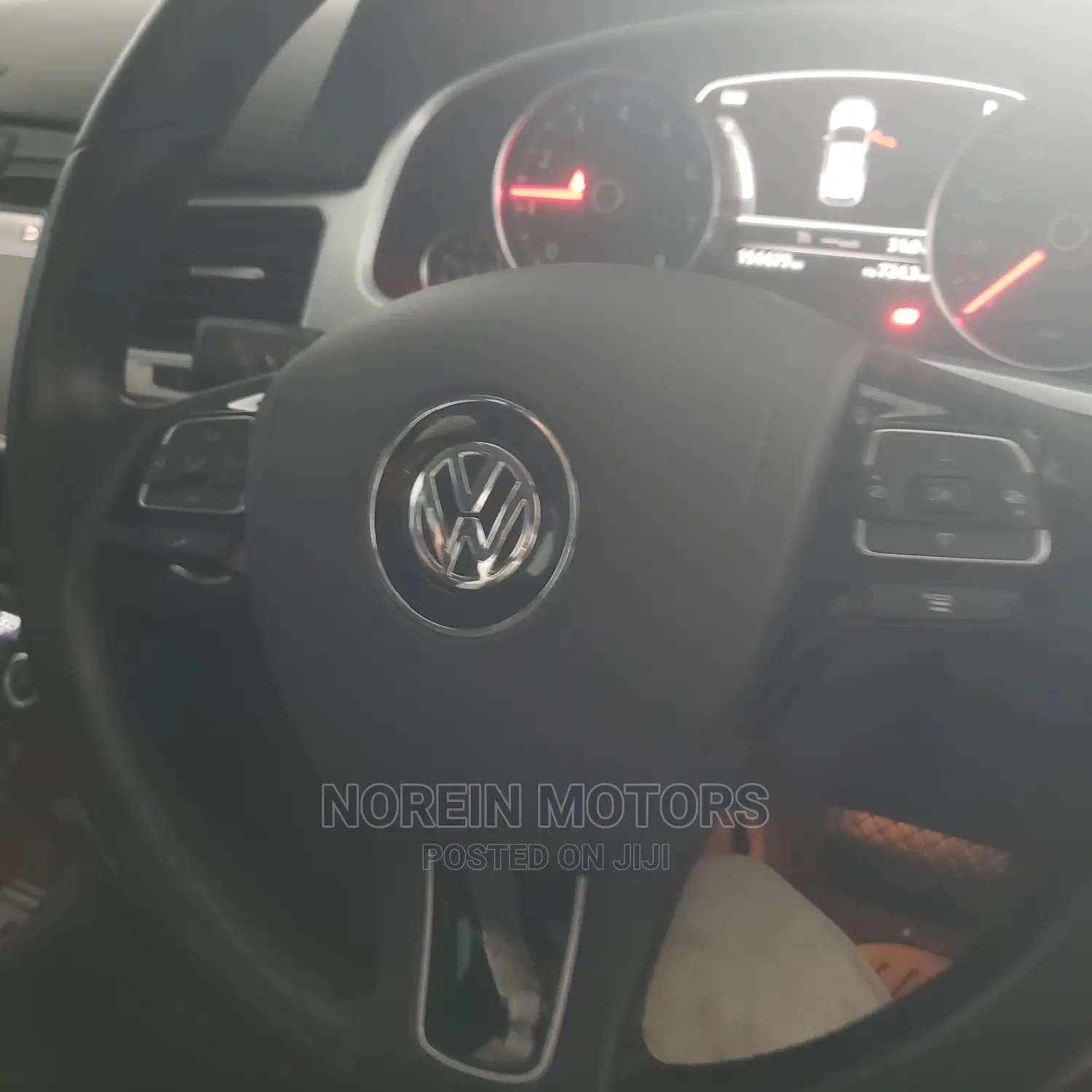 Volkswagen Touareg 2014 Matt Black