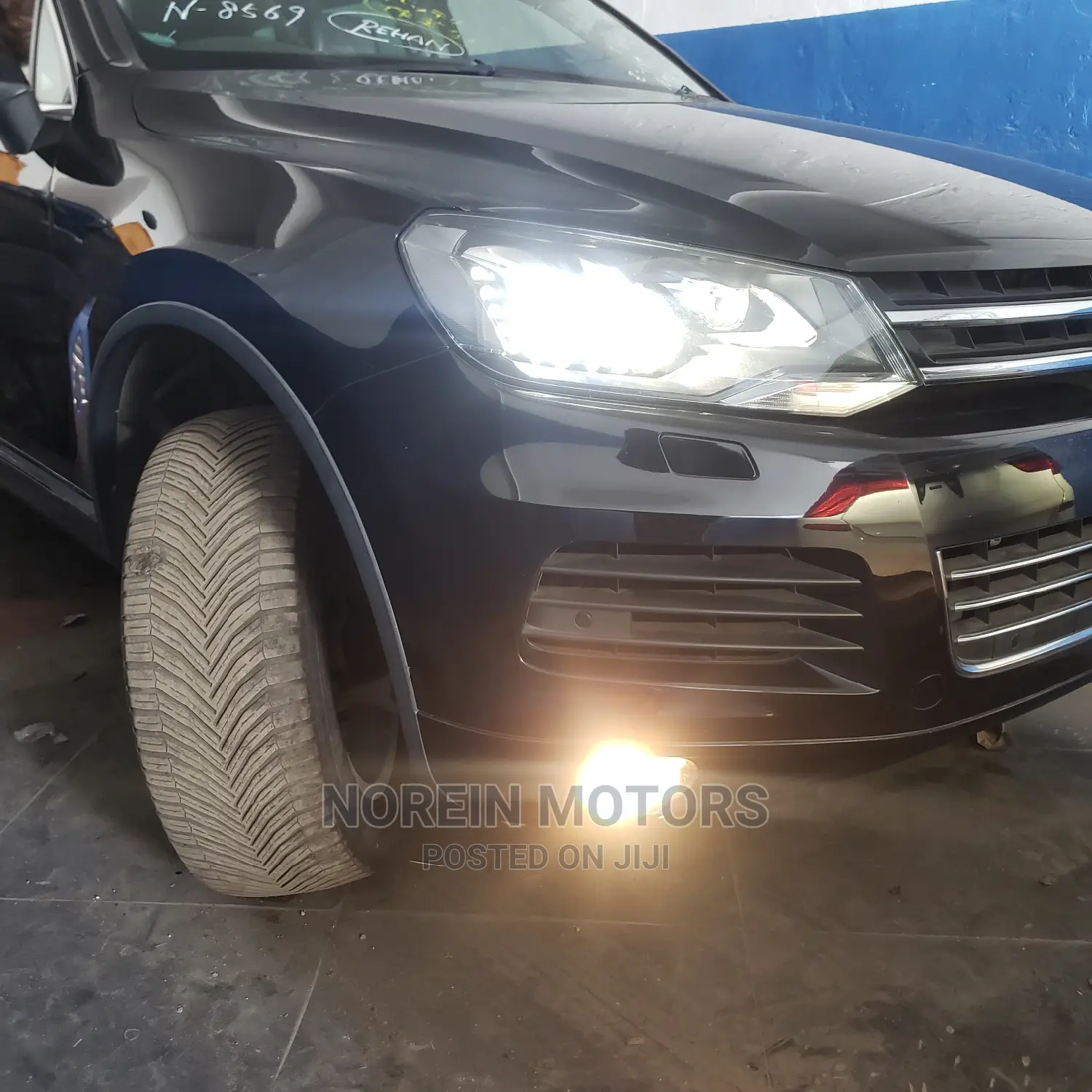 Volkswagen Touareg 2014 Matt Black