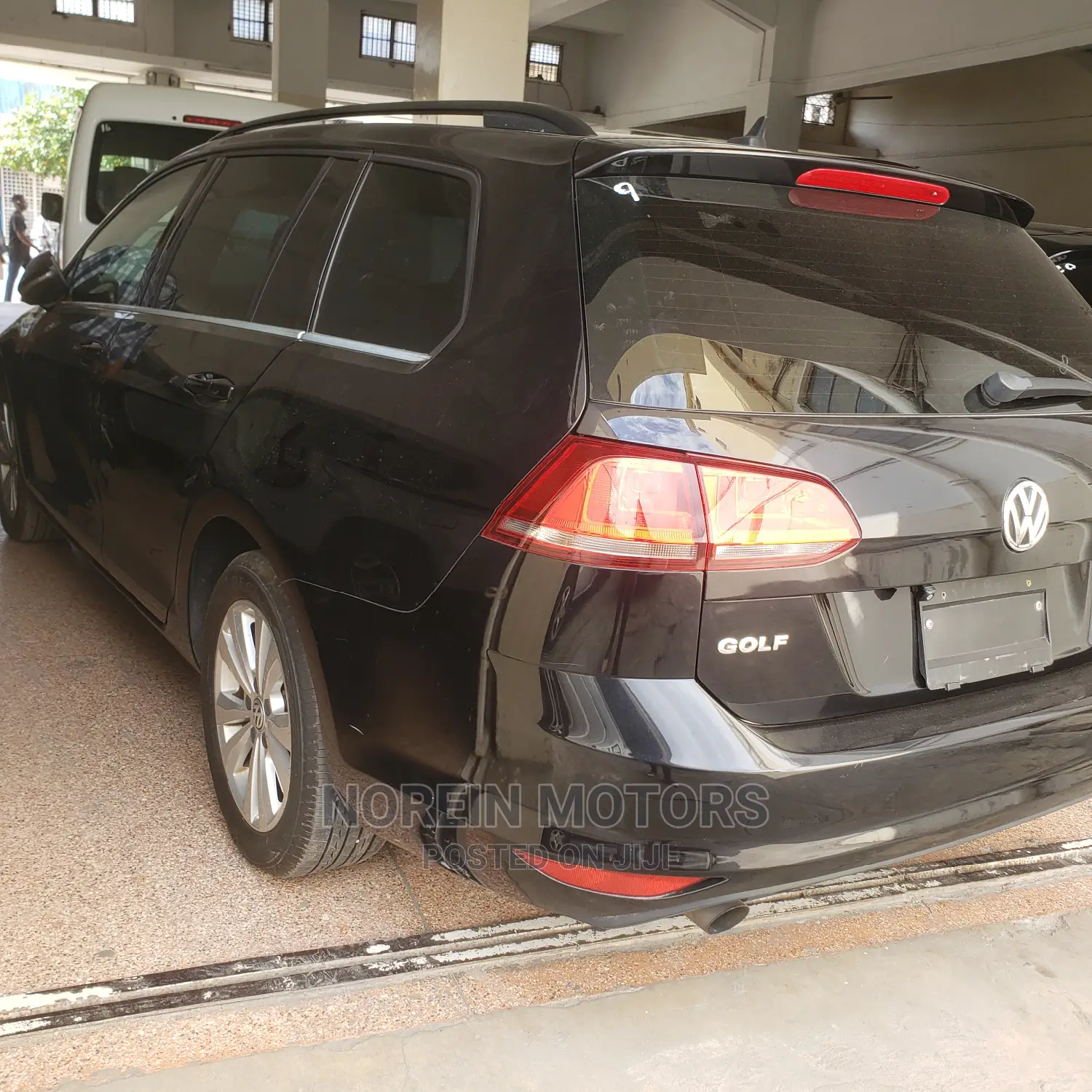 Volkswagen Golf 2014 Matt Black