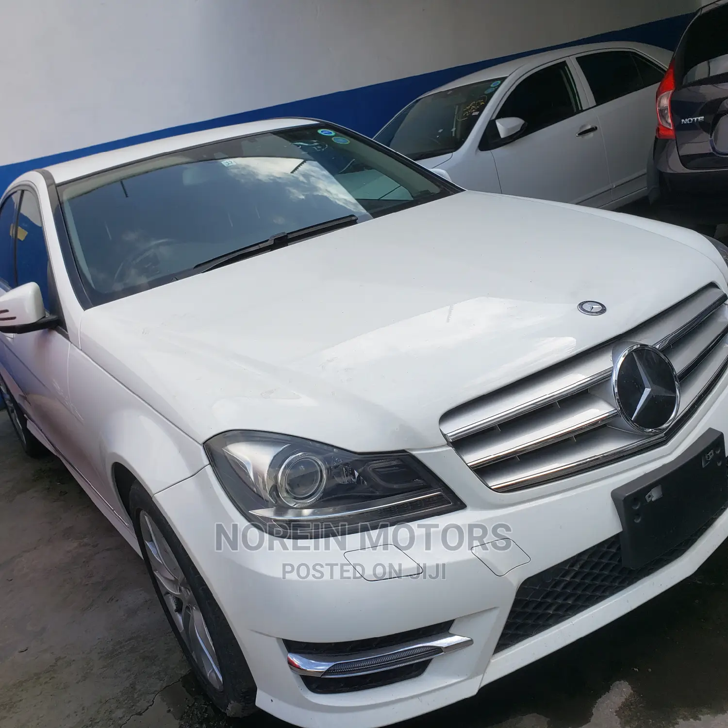 Mercedes-Benz C180 2014 Off white