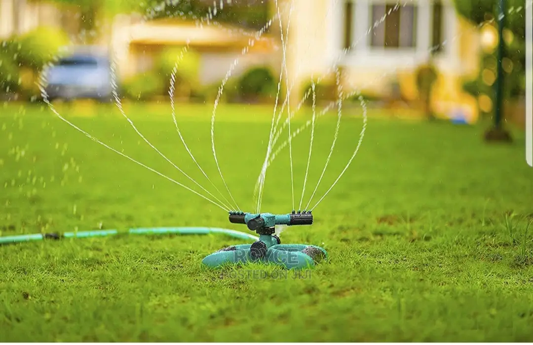3 Arm Garden Sprinkler
