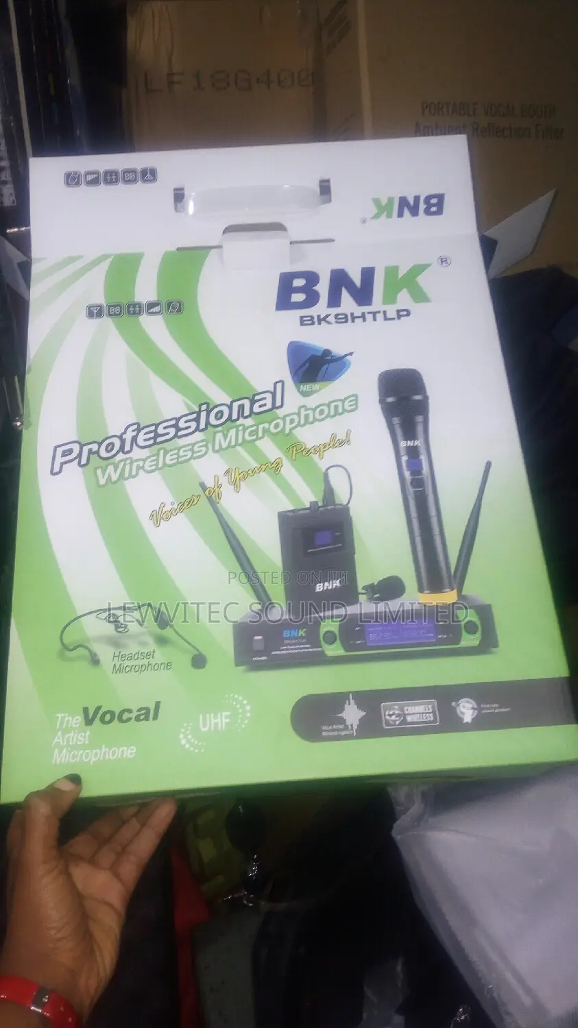 BNK Wireless Microphone