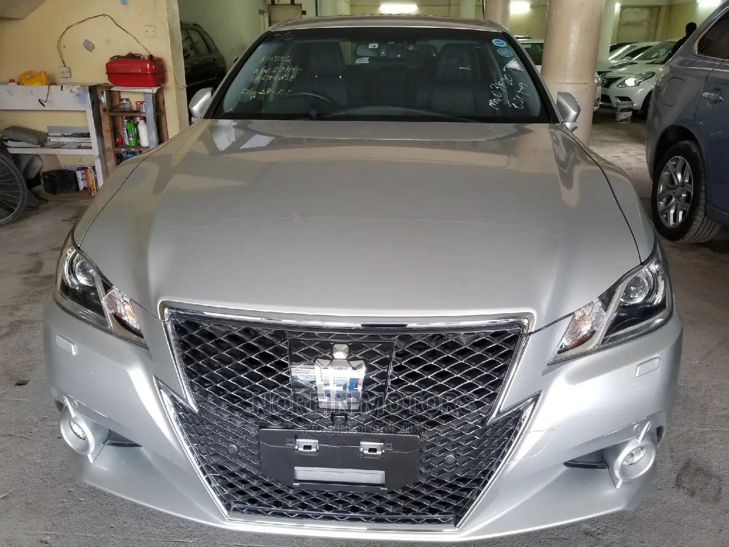Toyota Crown 2014 Gray