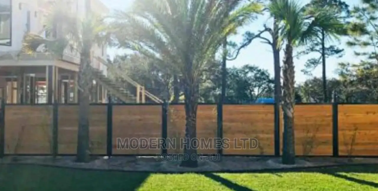 Balcony Privacy Fence Frame Bar Horizontal Slat Fencing