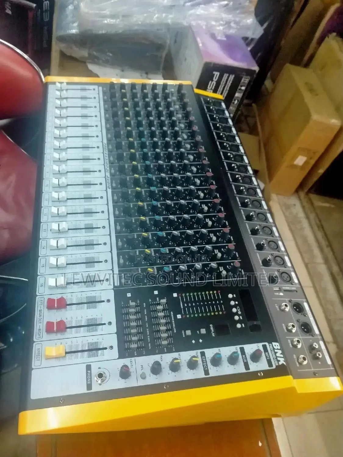Bnk Powered Mixer