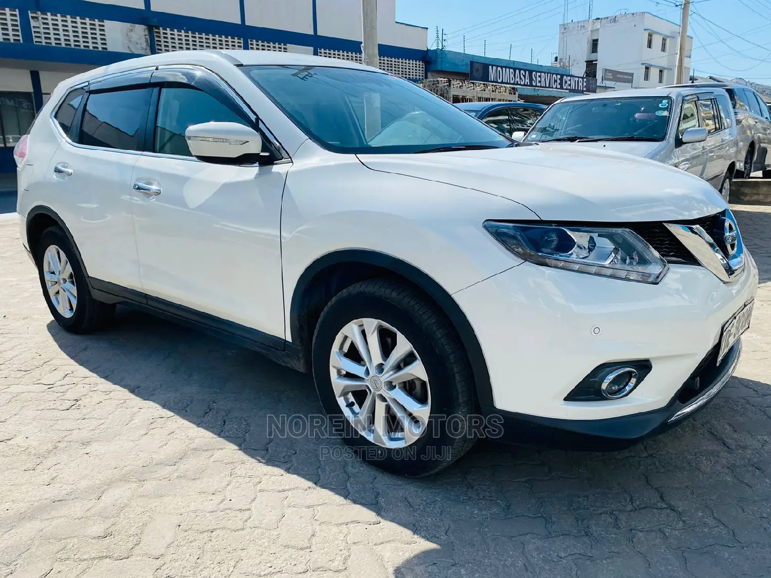 Nissan X-Trail 2014 SV Premium Off White